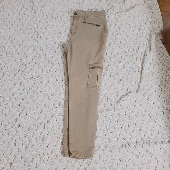 Design Lab Womens Mid Rise Sand Khaki Slim Straight Cargo Utility Pants- 31 - Picture 9 of 16